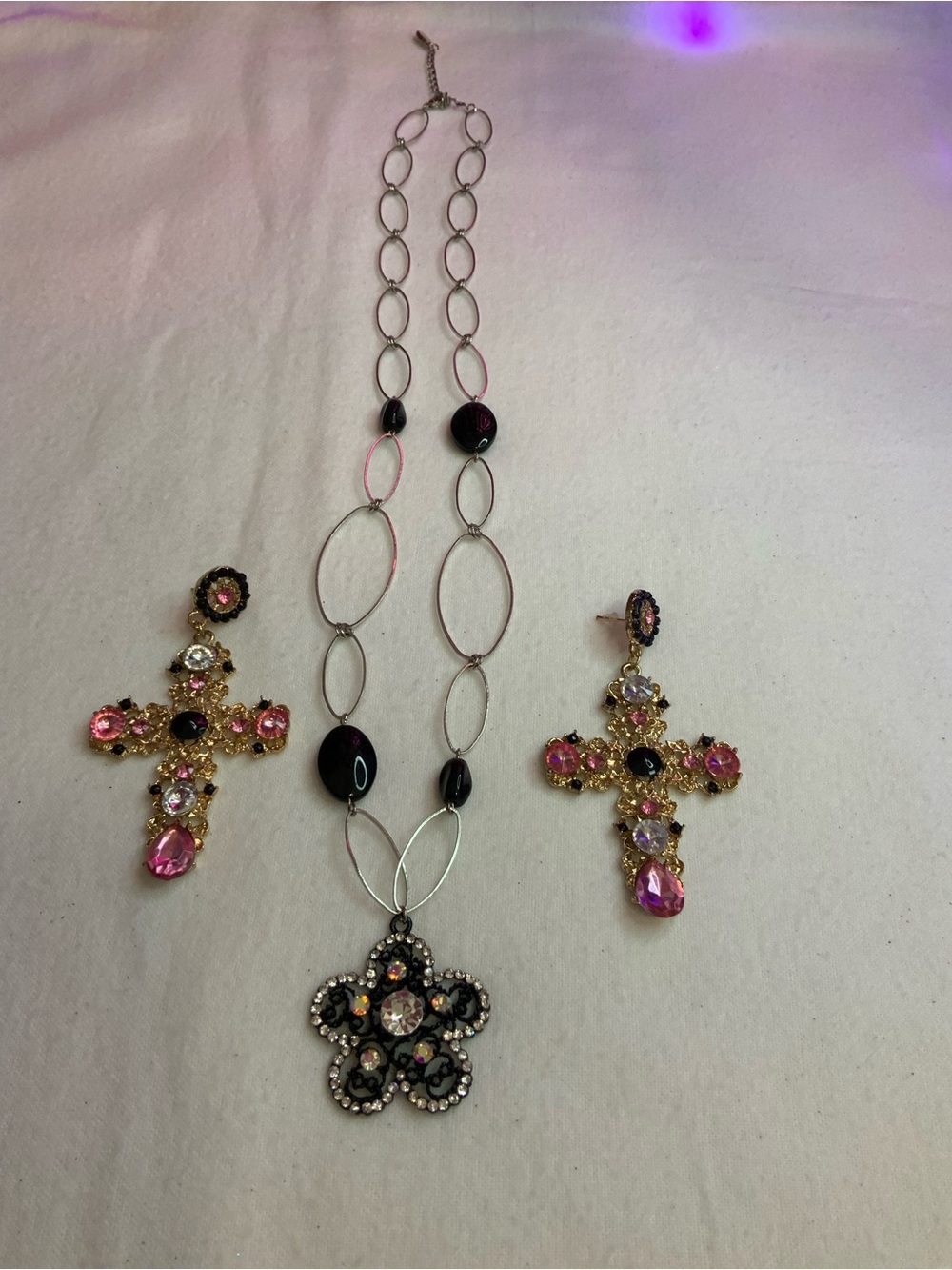 Gold-Tone Pink & Black Crystal Cross Earrings and Flower  Necklace Set (Z-33)